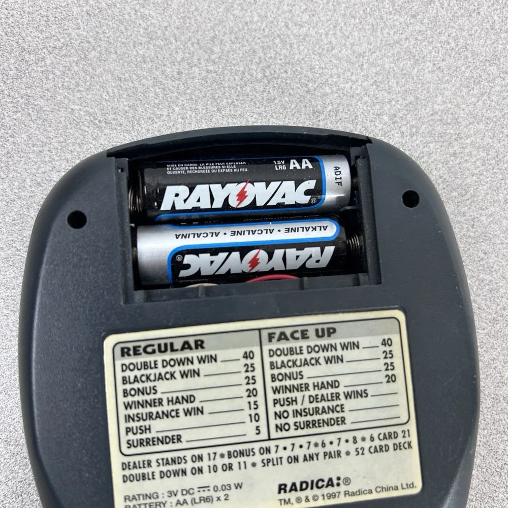 Radica Electronic Players Choice Blackjack Hand Held Game 1997 - Tested/Working‎